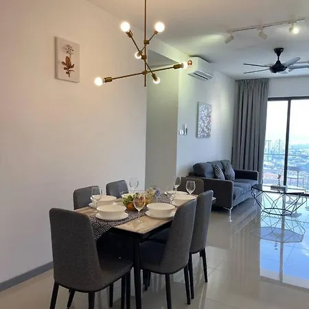 Apartamento 100Mbps Desapark Montkiara Publika Mitec Kepong Menjalara Segambut 7Pax